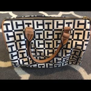 Tommy Hilfiger bag